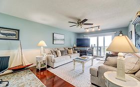 N Topsail Beach Oceanfront Condo With Pool!